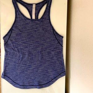 Lululemon tank top size 2